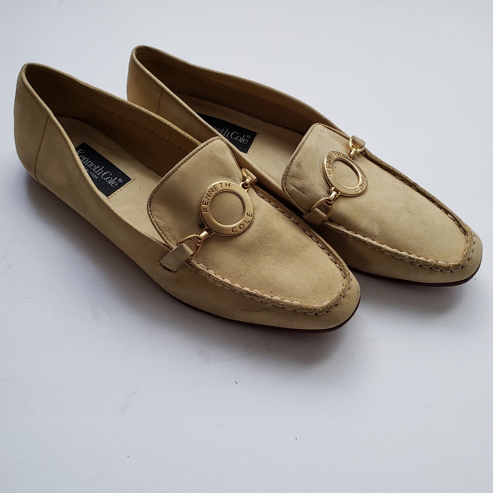 SALE Kenneth Cole NY light mustard loafers Sz 8.5
